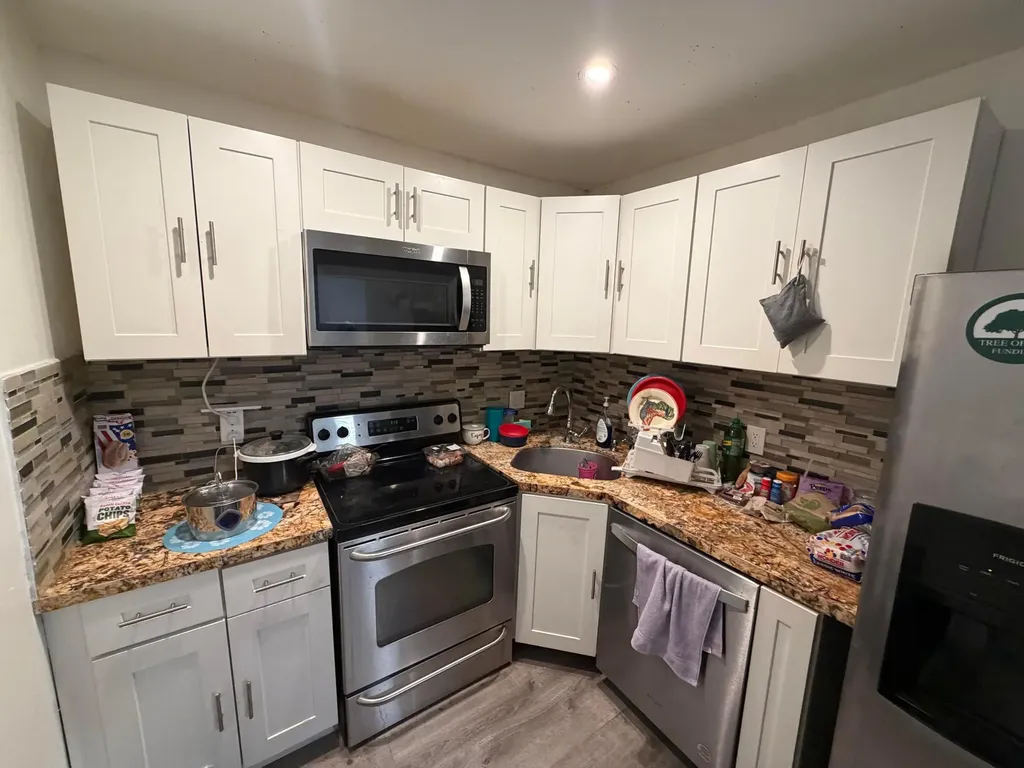4040 N Hills Drive Hollywood FL 33021