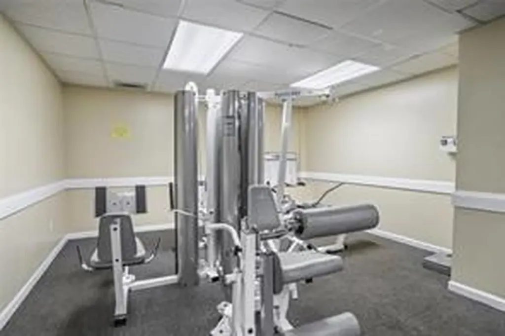 4040 N Hills Drive Hollywood FL 33021