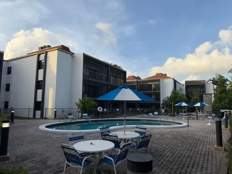 4040 N Hills Drive Hollywood FL 33021