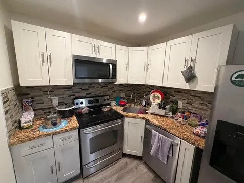 4040 N Hills Drive Hollywood FL 33021