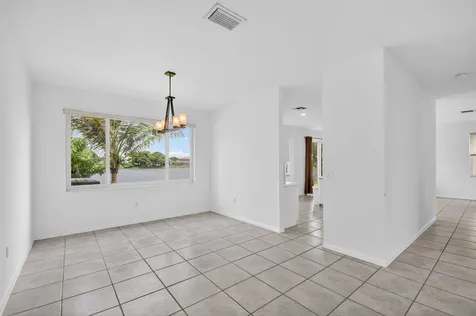 7693 Northtree Way Lake Worth FL 33467