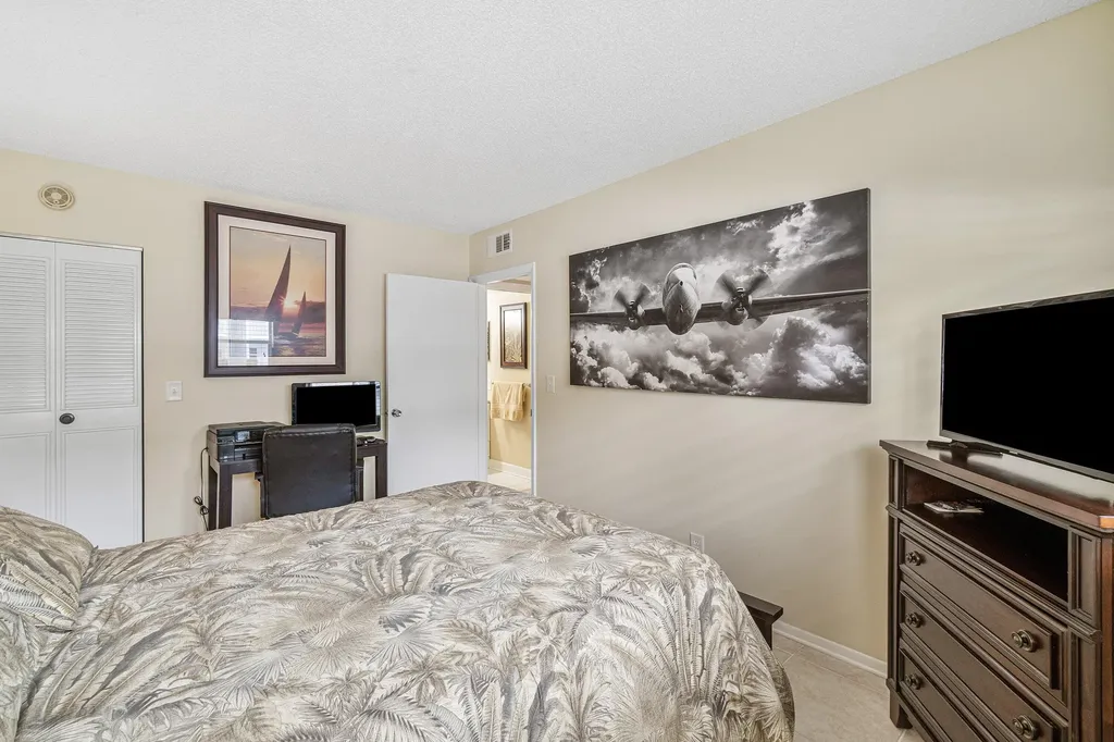 2700 SW 22nd Avenue Delray Beach FL 33445