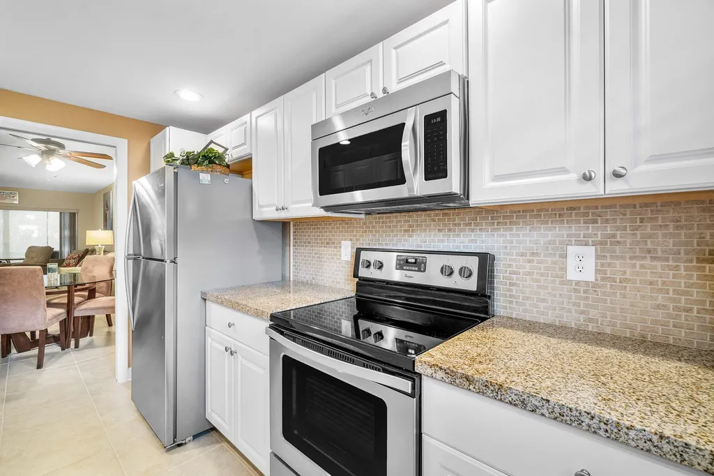 2700 SW 22nd Avenue Delray Beach FL 33445