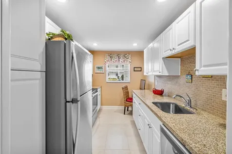 2700 SW 22nd Avenue Delray Beach FL 33445