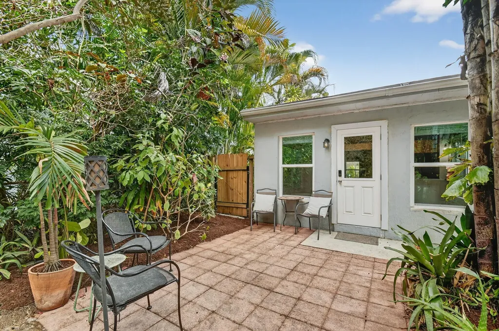 1309 S N Street Lake Worth Beach FL 33460