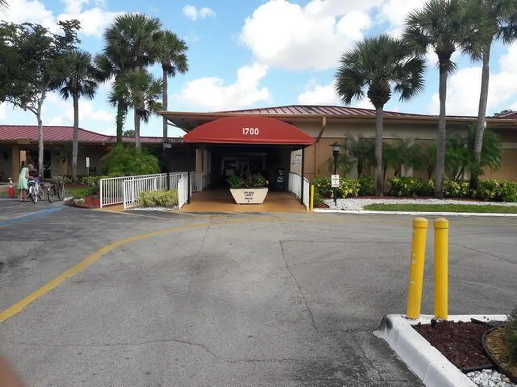 314 Lake Dora Drive West Palm Beach FL 33411