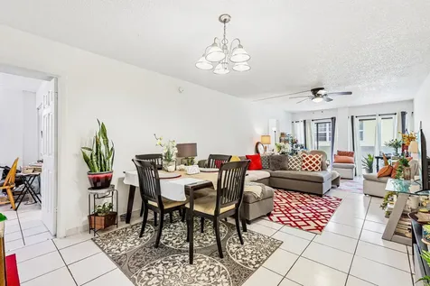 6941 Carlyle Avenue Miami Beach FL 33141