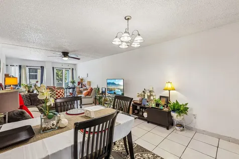 6941 Carlyle Avenue Miami Beach FL 33141