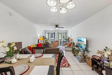 6941 Carlyle Avenue Miami Beach FL 33141