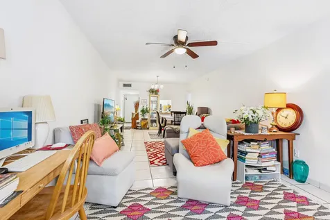 6941 Carlyle Avenue Miami Beach FL 33141
