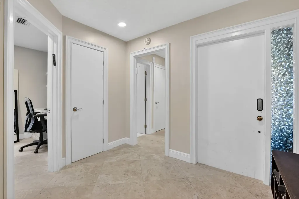 6790 Jardin Place Boca Raton FL 33433