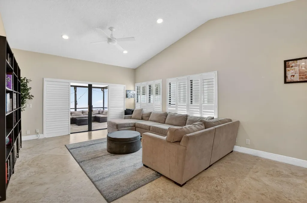 6790 Jardin Place Boca Raton FL 33433