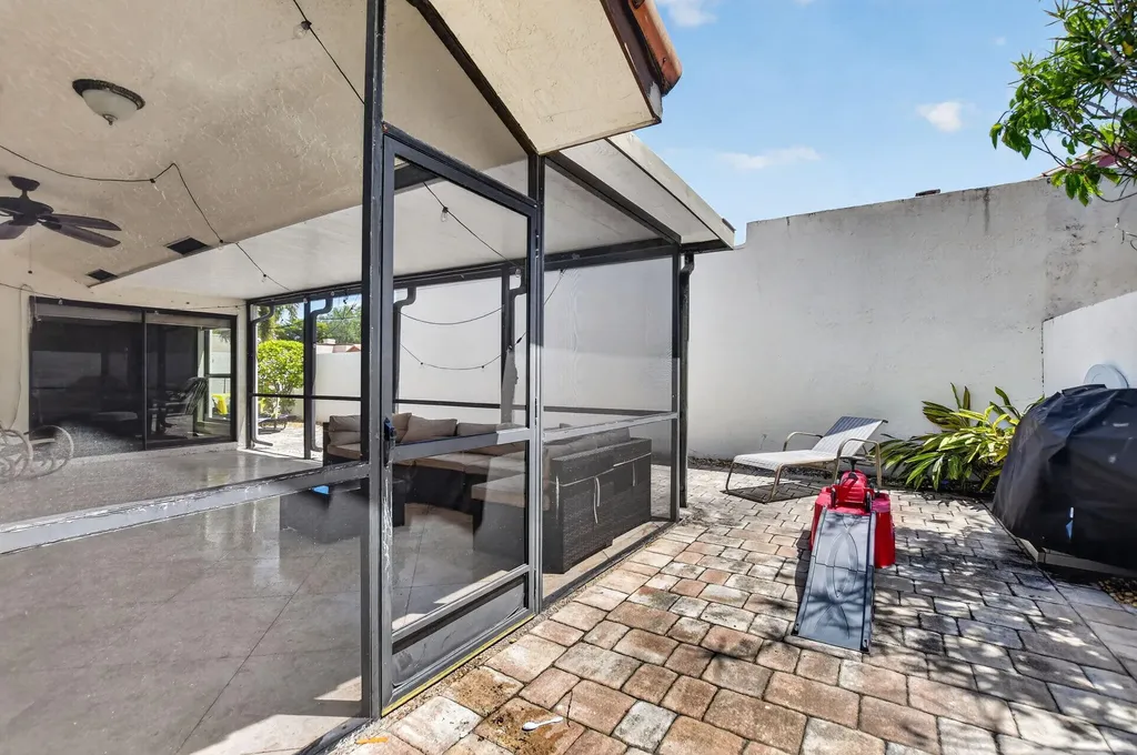 6790 Jardin Place Boca Raton FL 33433