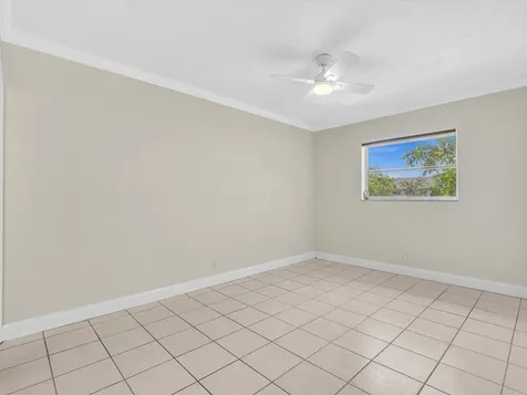 3421 NE 15th Avenue Oakland Park FL 33334