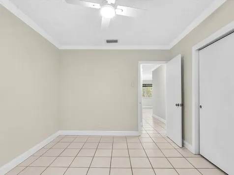3421 NE 15th Avenue Oakland Park FL 33334