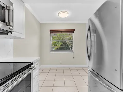 3421 NE 15th Avenue Oakland Park FL 33334