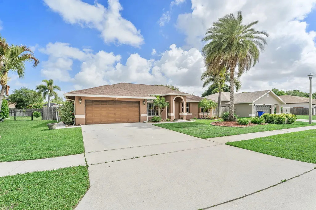 112 Laurel Way Royal Palm Beach FL 33411