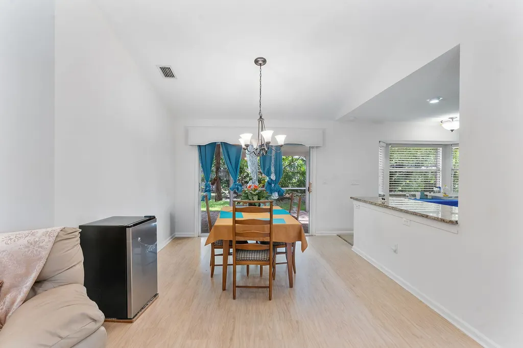 112 Laurel Way Royal Palm Beach FL 33411