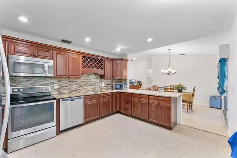 112 Laurel Way Royal Palm Beach FL 33411
