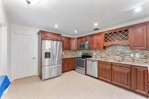 112 Laurel Way Royal Palm Beach FL 33411