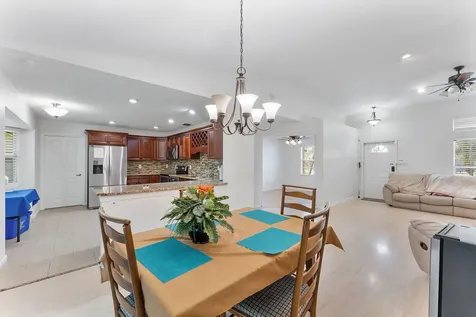 112 Laurel Way Royal Palm Beach FL 33411