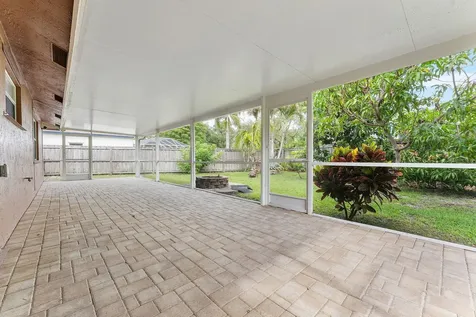 112 Laurel Way Royal Palm Beach FL 33411