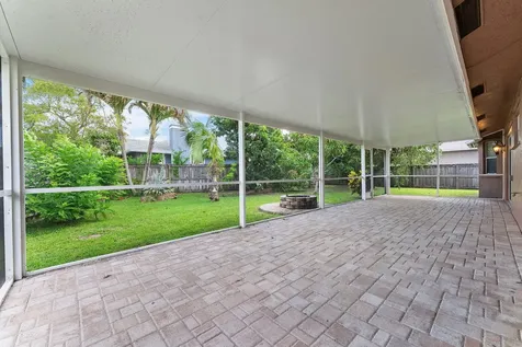 112 Laurel Way Royal Palm Beach FL 33411