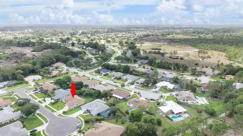 112 Laurel Way Royal Palm Beach FL 33411