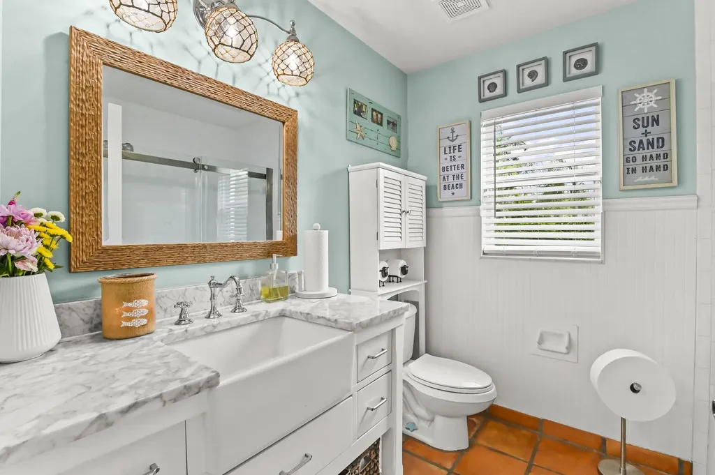 5637 Lago Del Sol Drive Lake Worth FL 33449