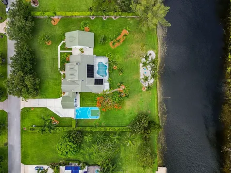 5637 Lago Del Sol Drive Wellington FL 33449