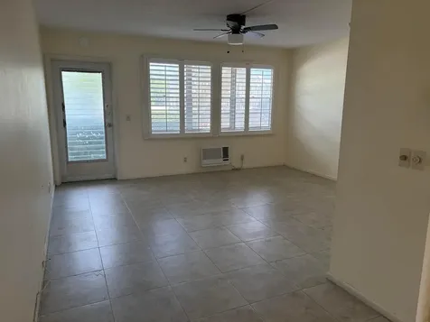 220 Berkshire K West Palm Beach FL 33417