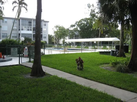 4851 NW 26th Court Lauderdale Lakes FL 33313