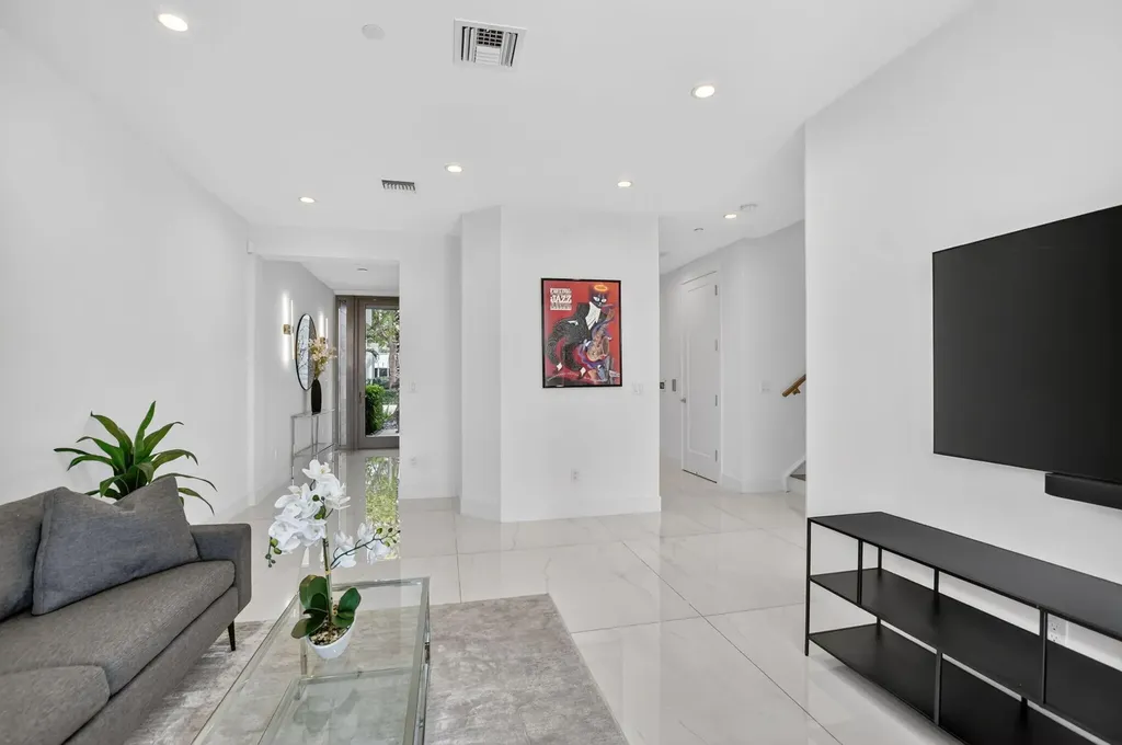 4130 NW 17th Avenue Boca Raton FL 33431