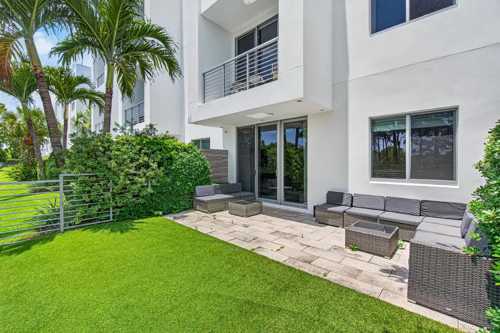 4130 NW 17th Avenue Boca Raton FL 33431