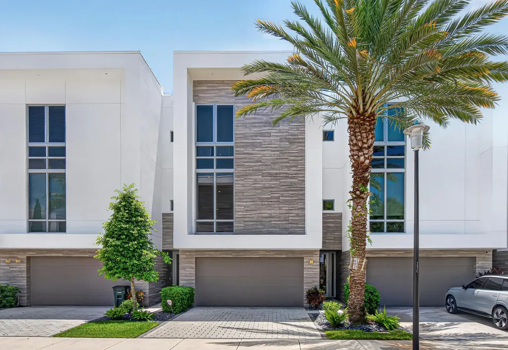 4130 NW 17th Avenue Boca Raton FL 33431