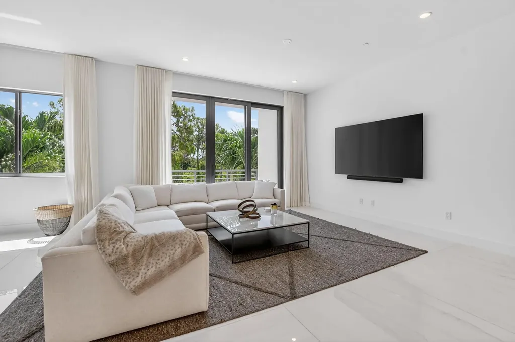 4130 NW 17th Avenue Boca Raton FL 33431
