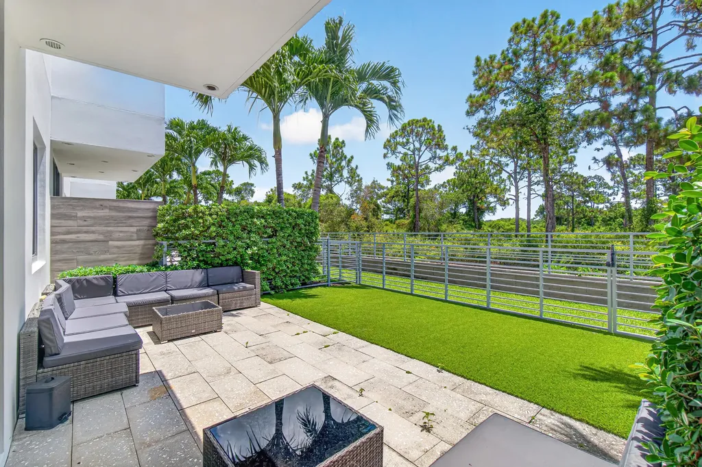 4130 NW 17th Avenue Boca Raton FL 33431