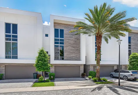 4130 NW 17th Avenue Boca Raton FL 33431