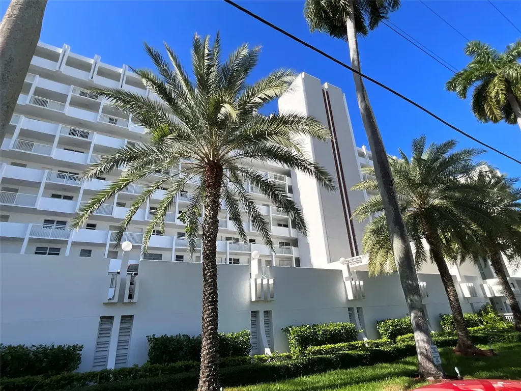 511 Bayshore Drive Fort Lauderdale FL 33304