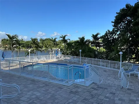 511 Bayshore Drive Fort Lauderdale FL 33304