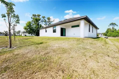 4309 NW 38th Avenue Cape Coral FL 33993