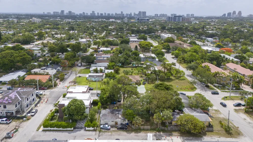3467 NE 13th Avenue Oakland Park FL 33334