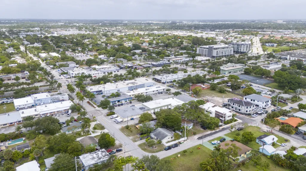 3467 NE 13th Avenue Oakland Park FL 33334