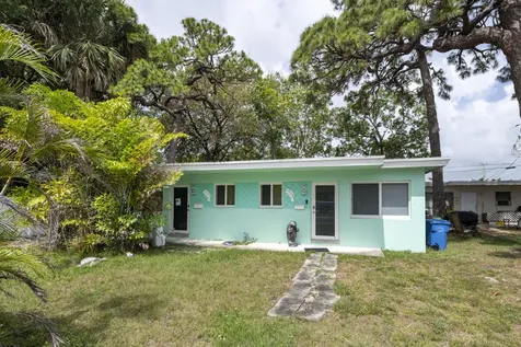 3467 NE 13th Avenue Oakland Park FL 33334