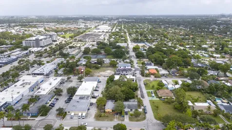 3467 NE 13th Avenue Oakland Park FL 33334