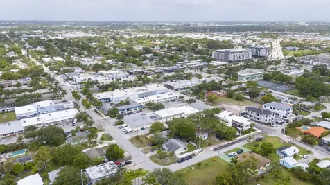 3467 NE 13th Avenue Oakland Park FL 33334