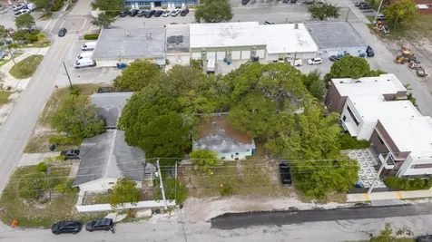 3467 NE 13th Avenue Oakland Park FL 33334