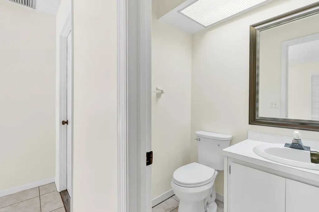 590 26th Court Vero Beach FL 32962