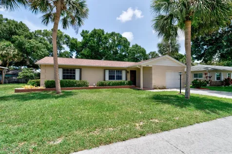 590 26th Court Vero Beach FL 32962