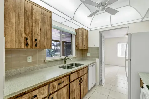 590 26th Court Vero Beach FL 32962
